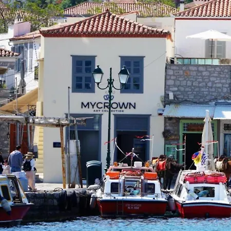 My Crown Suite, Hydra Port Apartment *